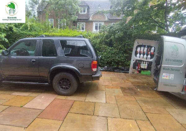 West London Motorists Turn to Mobile Car Valeting for Convenient Vehicle Care