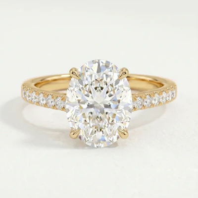 The Graceful Appeal of the Lily Arkwright Viola Oval Lab Diamond Solitaire Ring
